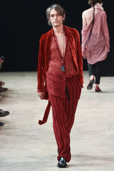 Look 23
